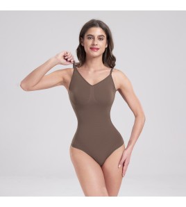 LYG100126吊帶三角連體衣女