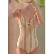 LHN1041 LYCKA 韓風連體泳衣