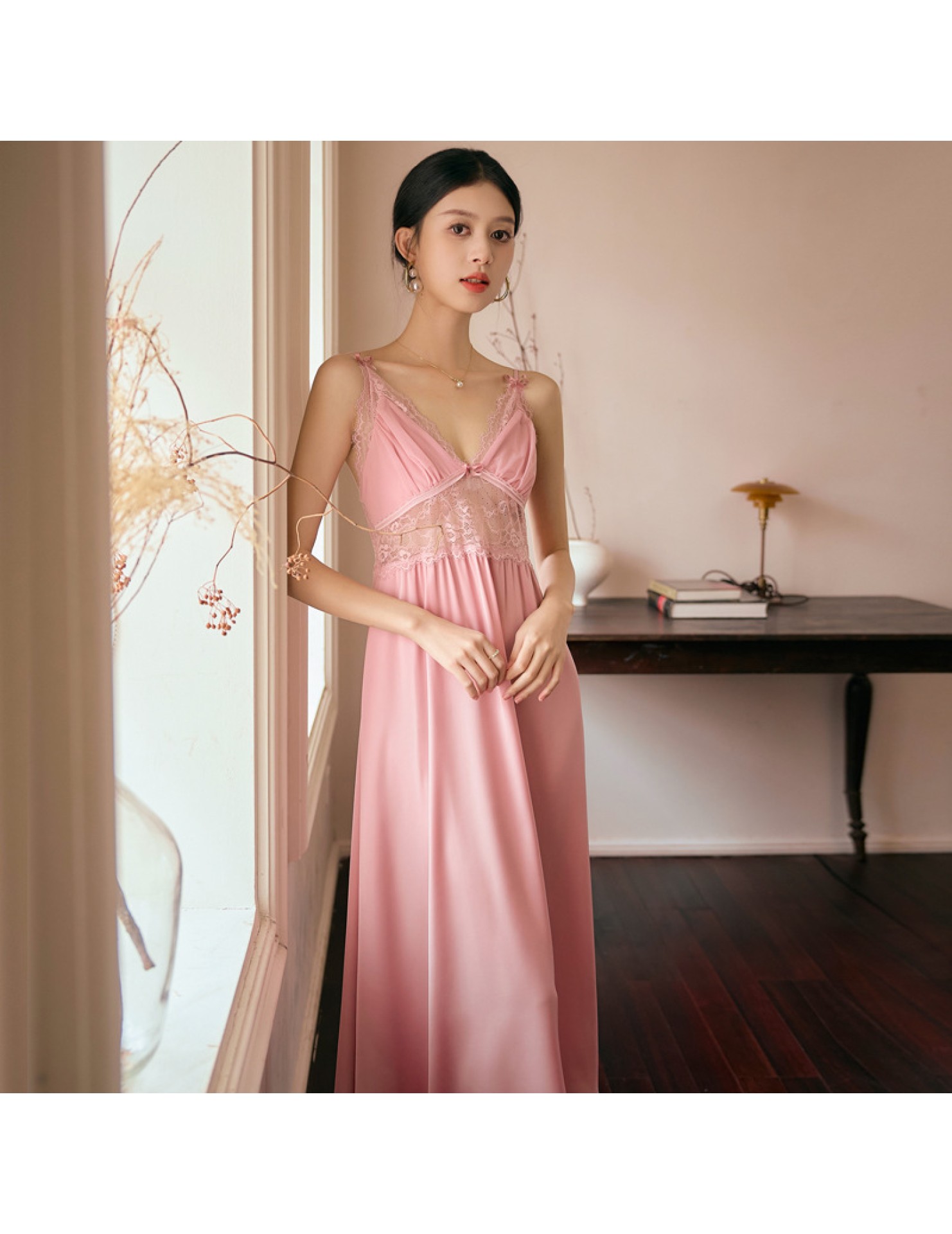 LCLN112100138 新款鏤空性感吊帶睡裙女士長款春夏睡衣薄款仿真絲透氣睡裙