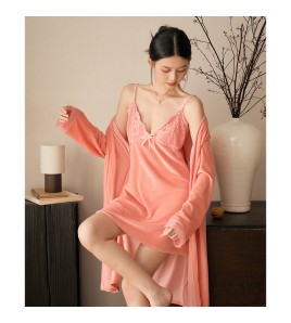 LCLN112100144 秋冬新款帶胸墊性感吊帶睡裙兩件套金絲絨保暖睡袍女套裝