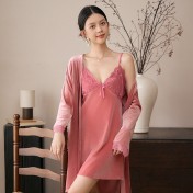 LCLN112100144 秋冬新款帶胸墊性感吊帶睡裙兩件套金絲絨保暖睡袍女套裝