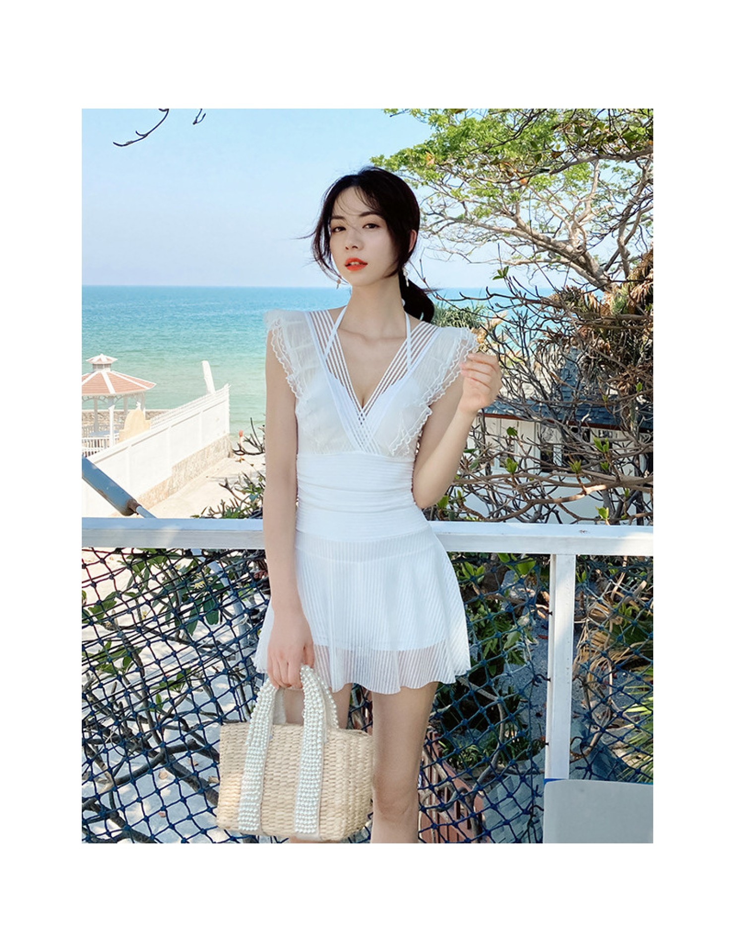 LFWN121100001 2025新款韓國女式泳衣高級感高端連體溫泉泳衣保守遮肚顯瘦泳裝女