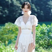 LFWN121100005 泳衣女2025新款連體比基尼兩件套性感小胸聚攏顯瘦遮肚泡溫泉泳裝