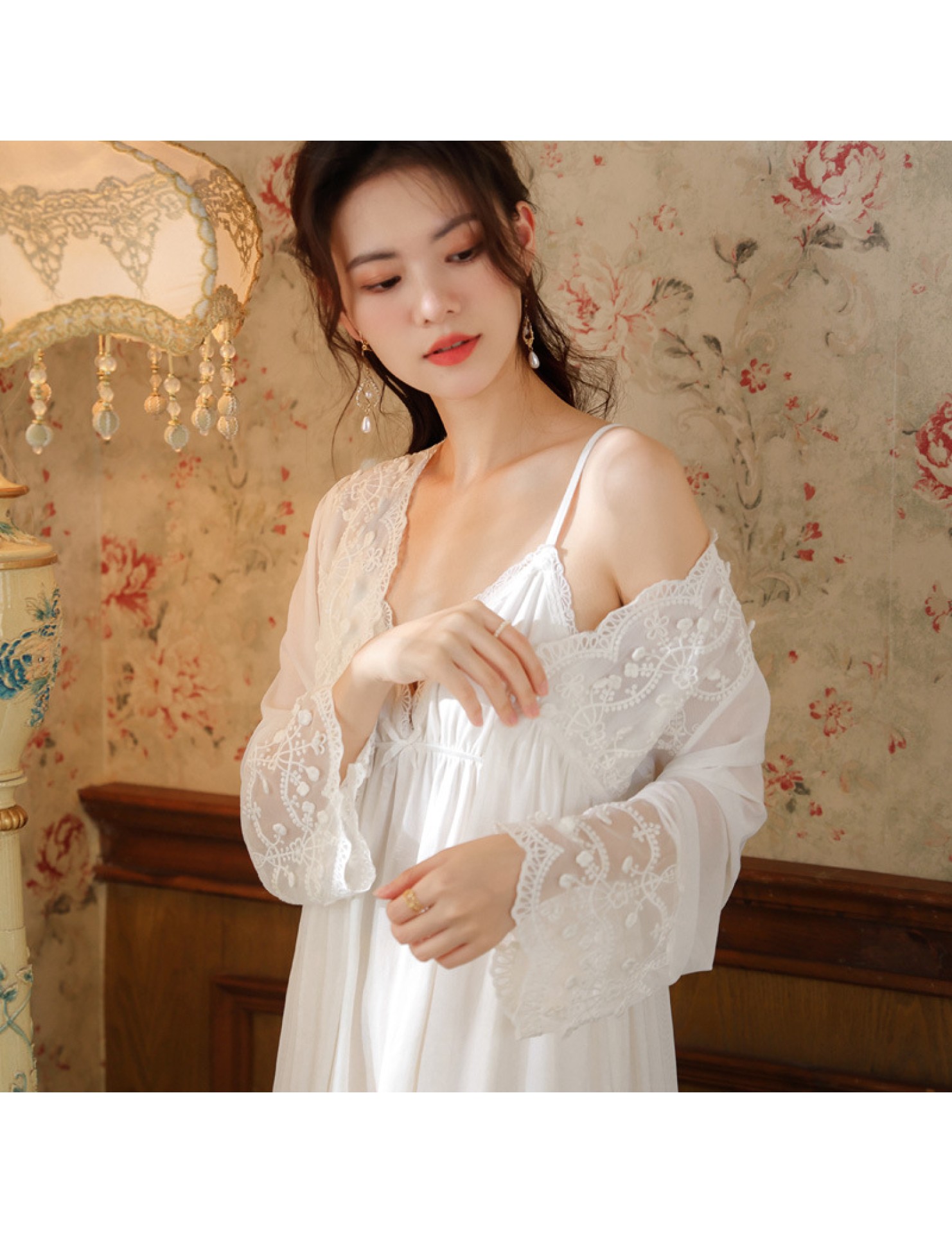 PRDN121100018 長袖睡袍女春胸墊吊帶裙棉宮廷風睡衣網紗晨袍性感外穿家居服套裝