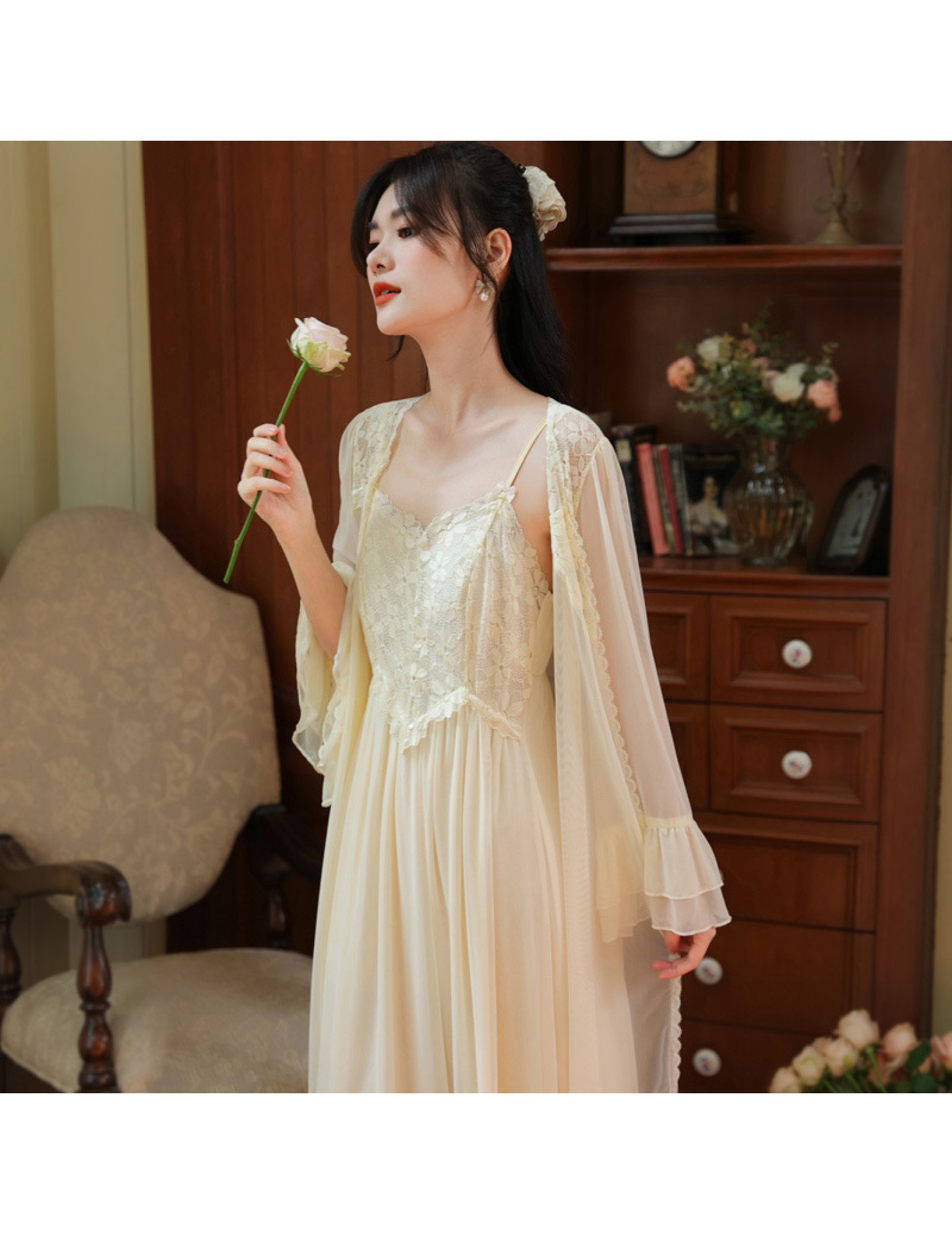 PRDN121100029 長袖睡袍女秋胸墊吊帶裙法式宮廷風睡衣網紗晨袍外穿家居服套裝春