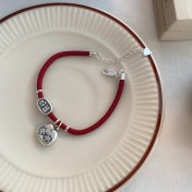 SATN122100009 S999足銀平安喜樂手鏈女新中式國風設計本命年好運連連紅繩手飾