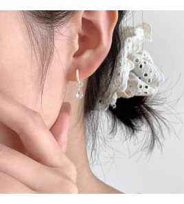 SATN122E100041 S925純銀清冷感淺藍色水滴鋯石耳扣女小眾設計感氣質一款兩戴耳環