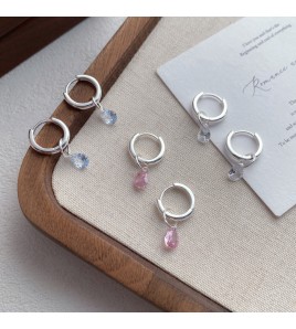 SATN122E100041 S925純銀清冷感淺藍色水滴鋯石耳扣女小眾設計感氣質一款兩戴耳環