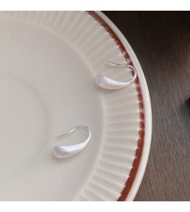 SATN122E100050 S999足銀簡約拉絲水滴耳環女法式輕奢氣質高級感耳鉤百搭通勤耳飾