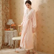 TCLN122100006 秋冬性感蕾絲睡袍絨睡衣女宮廷風法式復古長袖長款加厚保暖家居服