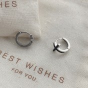 SATN122E100126 S925純銀黑色滴膠十字架耳環女精致個性冷淡風耳扣甜酷時尚潮耳圈