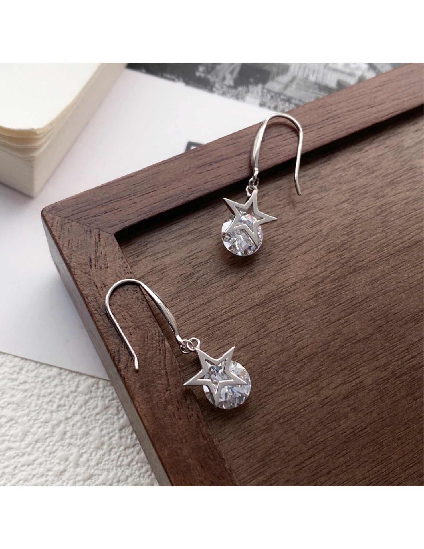 SATN122E100129 S925純銀超閃星星耳釘女氣質韓版五角星耳環輕奢耳墜高級感耳飾