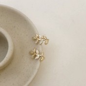 SATN122E100303 S925純銀小清新森系樹葉無耳洞耳夾小眾設計耳骨夾氣質高級感耳飾