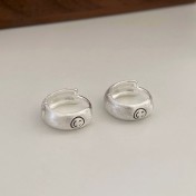 SATN122E100313 S925純銀簡約拉絲笑臉耳扣可愛卡通學生耳環小眾設計冷淡風潮耳飾