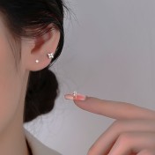 SATN122E100335 S925純銀花朵鋯石耳環女小眾設計簡約小巧圓圈耳扣小清新耳骨耳環