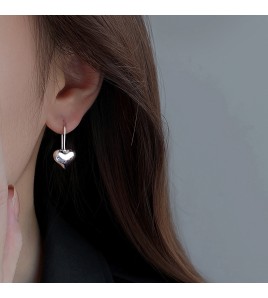 SATN122E100338 S925純銀愛心耳環女氣質輕奢立體桃心耳釘冷淡風甜酷耳墜銀耳飾