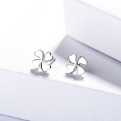 SATN122E100391 S925純銀耳飾韓國飾品四葉幸運草耳釘女生時尚耳環學生銀飾品