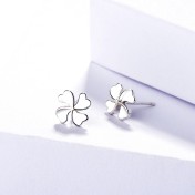 SATN122E100391 S925純銀耳飾韓國飾品四葉幸運草耳釘女生時尚耳環學生銀飾品