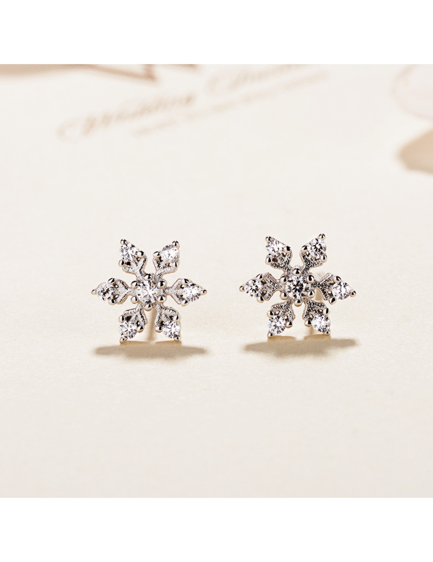 SATN122E100402 S925純銀雪花耳釘日韓版鑲鉆設計簡約百搭雪花耳飾品