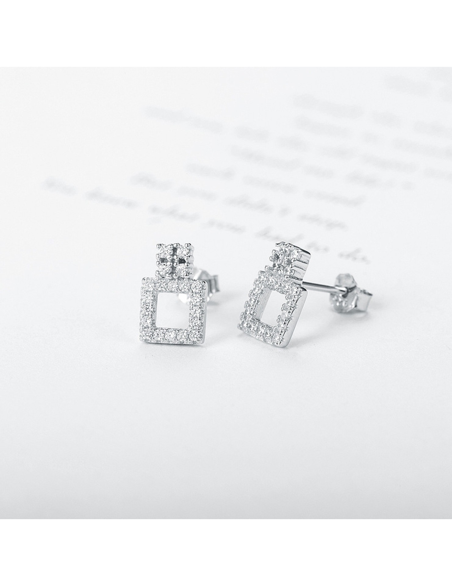 SATN122E100418 韓版S925純銀女生鑲鉆耳釘幾何形時尚個性耳環學生耳飾品地攤貨源