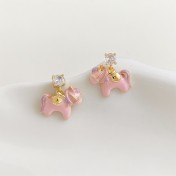 HELN124100007 溫柔甜美可愛粉小馬高顏值S925銀針鋯石彩繪琺瑯滴釉耳飾耳環