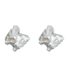 HELN124100011 煙雨小眾設計夸張不規則淡水珍珠液態銀色個性新款耳釘女