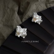 HELN124100011 煙雨小眾設計夸張不規則淡水珍珠液態銀色個性新款耳釘女