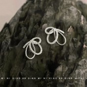 HELN124100028 在逃公主~設計師款微鑲鋯石925銀針甜美蝴蝶結鏤空耳飾女耳釘