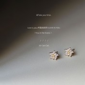 HELN124100033 「夏初雪」925銀針鍍14K雪花鋯石超仙耳釘耳環女耳飾