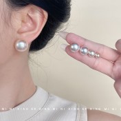 HELN124100043 馬貝面包珍珠質感彩光耳釘時尚通勤高級感輕奢風飾品