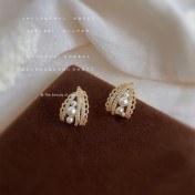 HELN124100320 微鑲鋯石鍍14K法式優雅鏤空蕾絲花邊幾何水滴珍珠耳環女