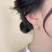 HELN124100320 微鑲鋯石鍍14K法式優雅鏤空蕾絲花邊幾何水滴珍珠耳環女