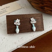 HELN124100329 優雅唯美個性花瓶925銀針琺瑯滴釉漸變色清冷感 耳環