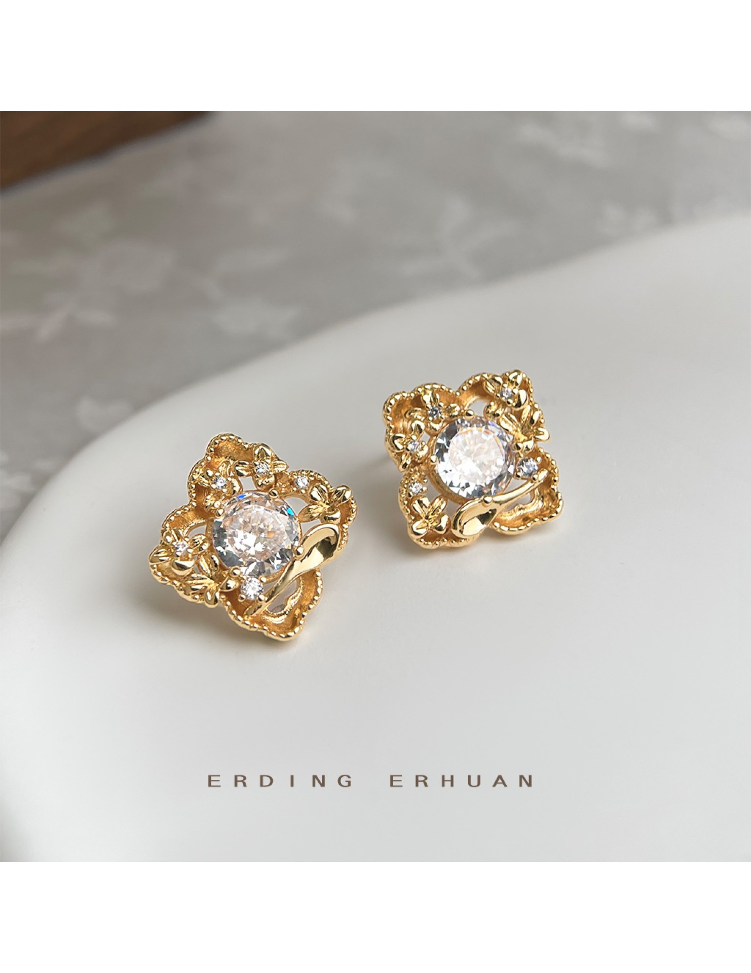 HELN124100332 桂花系列~鑲嵌鋯石時尚高級感小眾設計師925銀針桂花幾何耳釘耳飾