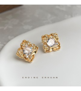 HELN124100332 桂花系列~鑲嵌鋯石時尚高級感小眾設計師925銀針桂花幾何耳釘耳飾