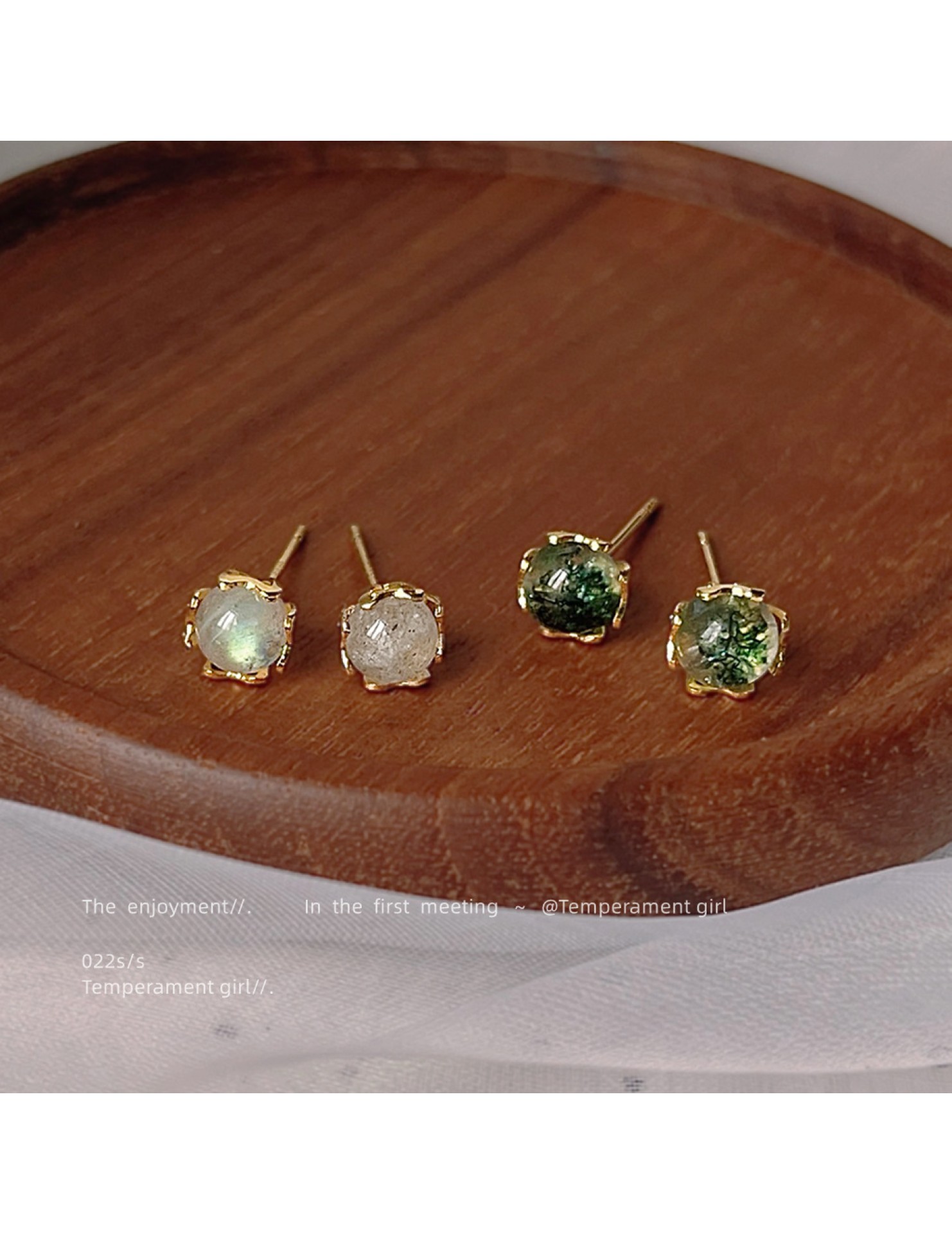 HELN124100338 【天然石】~925銀針鍍14K迷你版閃光 綠幽靈耳釘小巧氣質