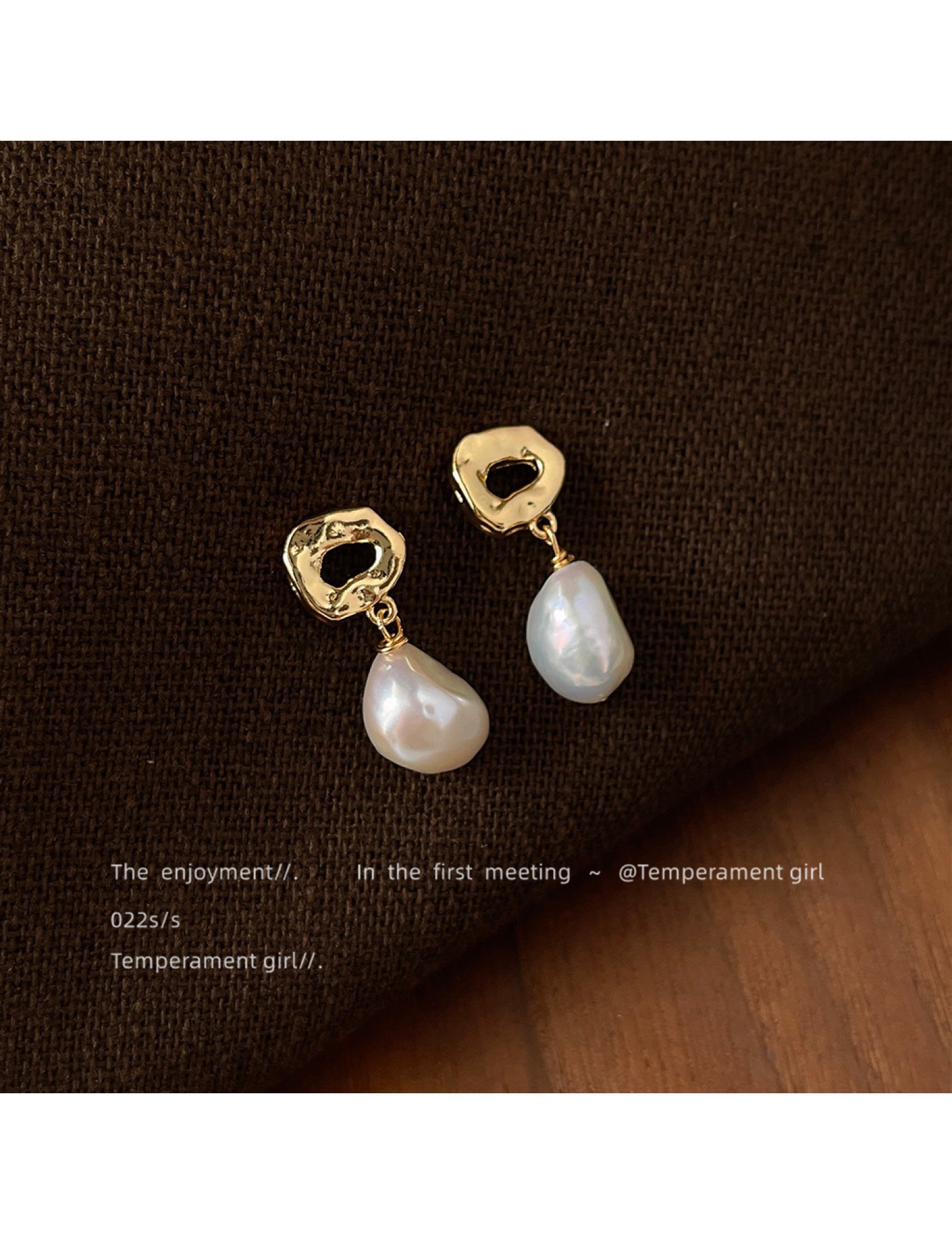 HELN124100354 巴洛克異形淡水珍珠~925銀針鍍14K手作設計感耳釘高級感耳飾 耳環