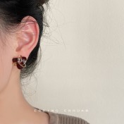 HELN124100367 復古酒紅色氣質幾何鏤空滴油鍍14K耳釘百搭高級感通勤耳飾女