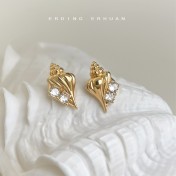 HELN124100371 海洋系設計師款925銀針微鑲鋯石鍍14K海螺耳釘夏日新款