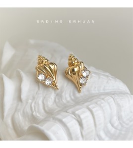 HELN124100371 海洋系設計師款925銀針微鑲鋯石鍍14K海螺耳釘夏日新款