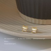 HELN124100377 迷你可愛小貓咪925銀針鍍14K耳釘小清新耳飾簡約百搭小飾品女