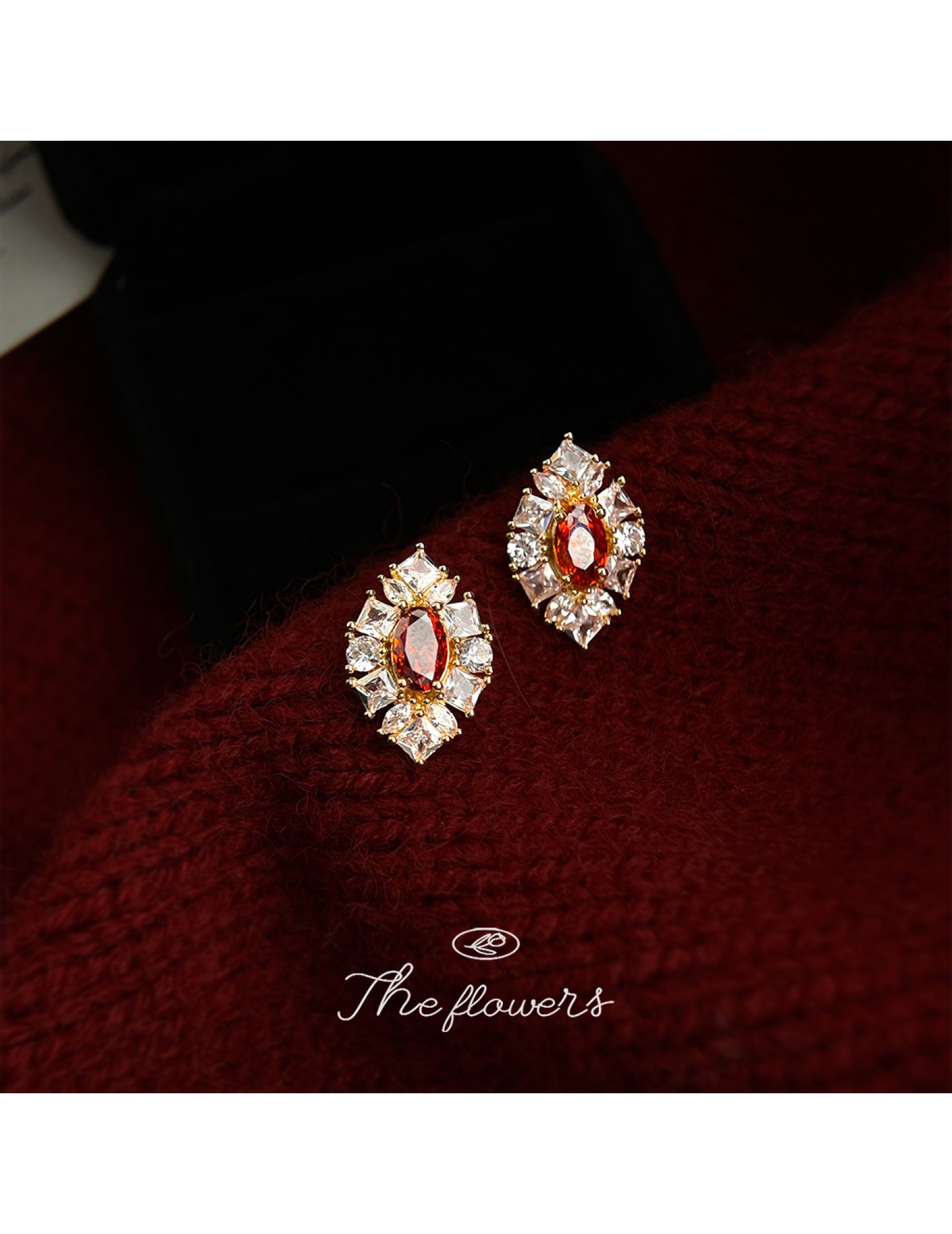 HELN124100379 時尚高級感輕奢風幾何復古新款925銀針鋯石耳釘 耳飾