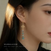 HELN124100381 復古新中式長款合成松石石手工流蘇耳環氣質新款飾品