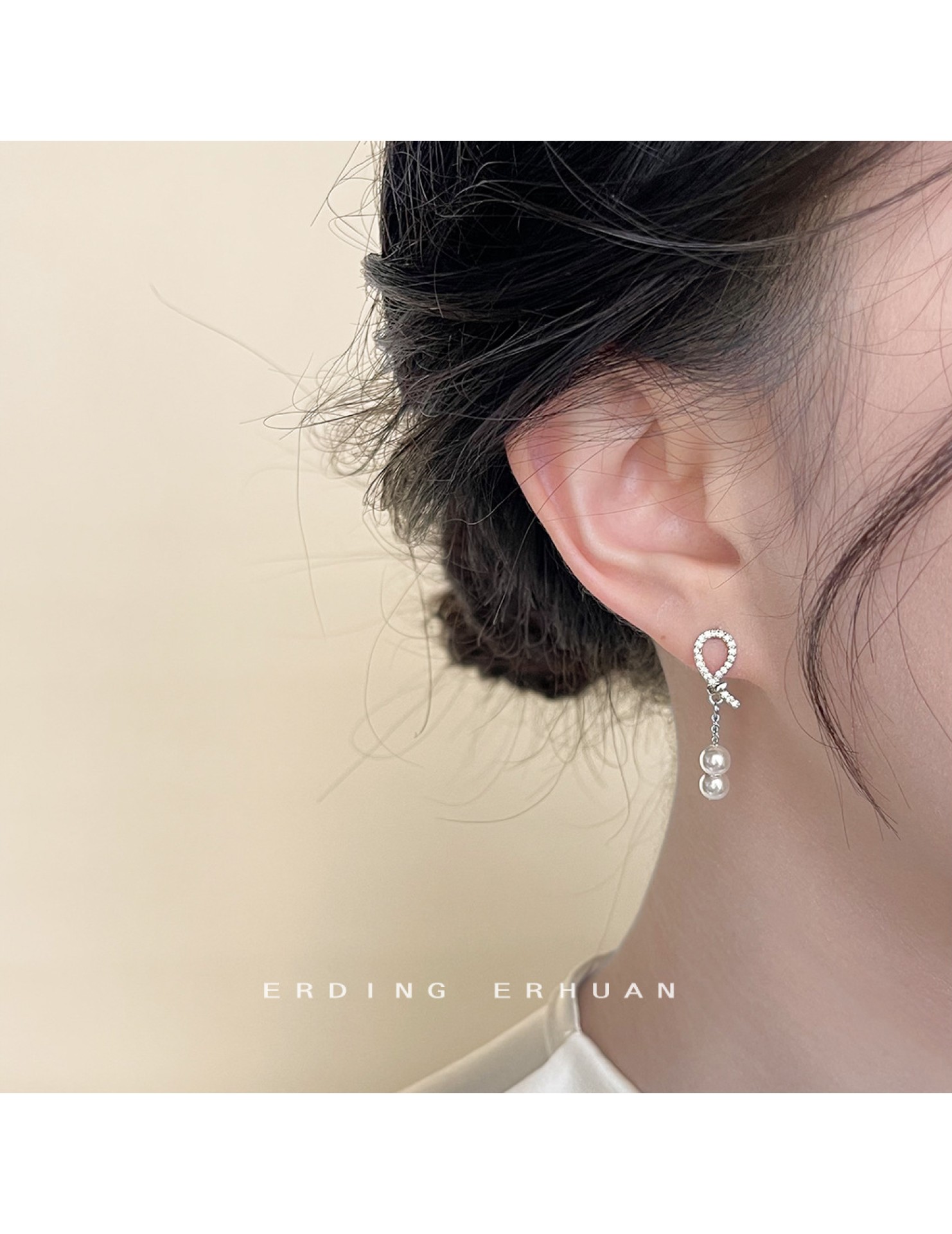 HELN124100382 微鑲鋯石輕奢風簡約日常通勤款個性設計繩結耳飾氣質時尚耳環