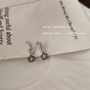 HELN124100386 迷你鋯石小花耳釘女925銀針銀色日韓日常款出勤耳飾潮耳環飾品