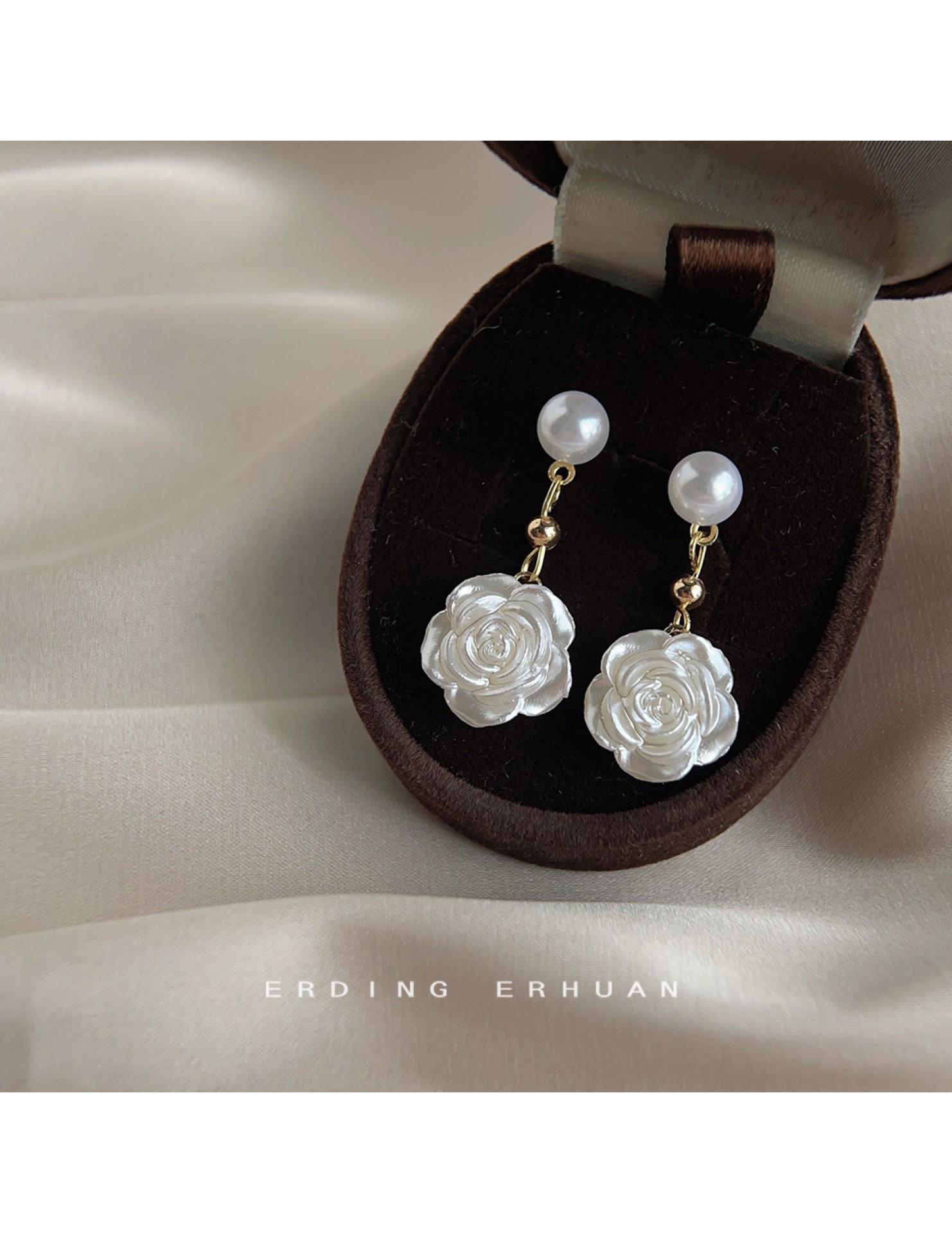 HELN124100389 [山茶花]925銀針手作設計感珍珠花耳釘女日韓甜美耳環