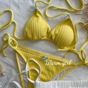 HSPN129100002 【奶油泡芙】新款荷葉邊少女小奶黃純欲比基尼三件套溫泉度假泳衣