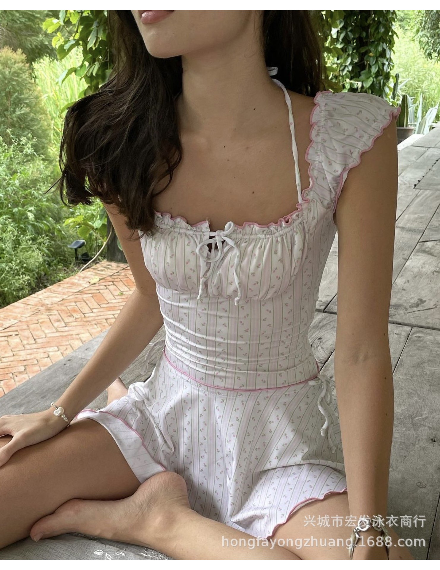 HSPN204100001 莫奈花園ins復古少女遮肚顯瘦漏背連體泳衣度假溫泉