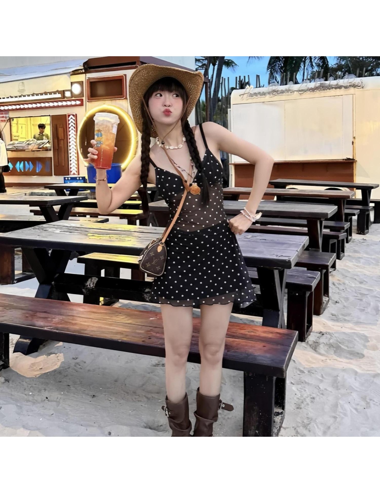 HSPN207A100003 復古波點吊帶木耳邊裙式分體泳衣度假溫泉顯白小眾超出片泳衣