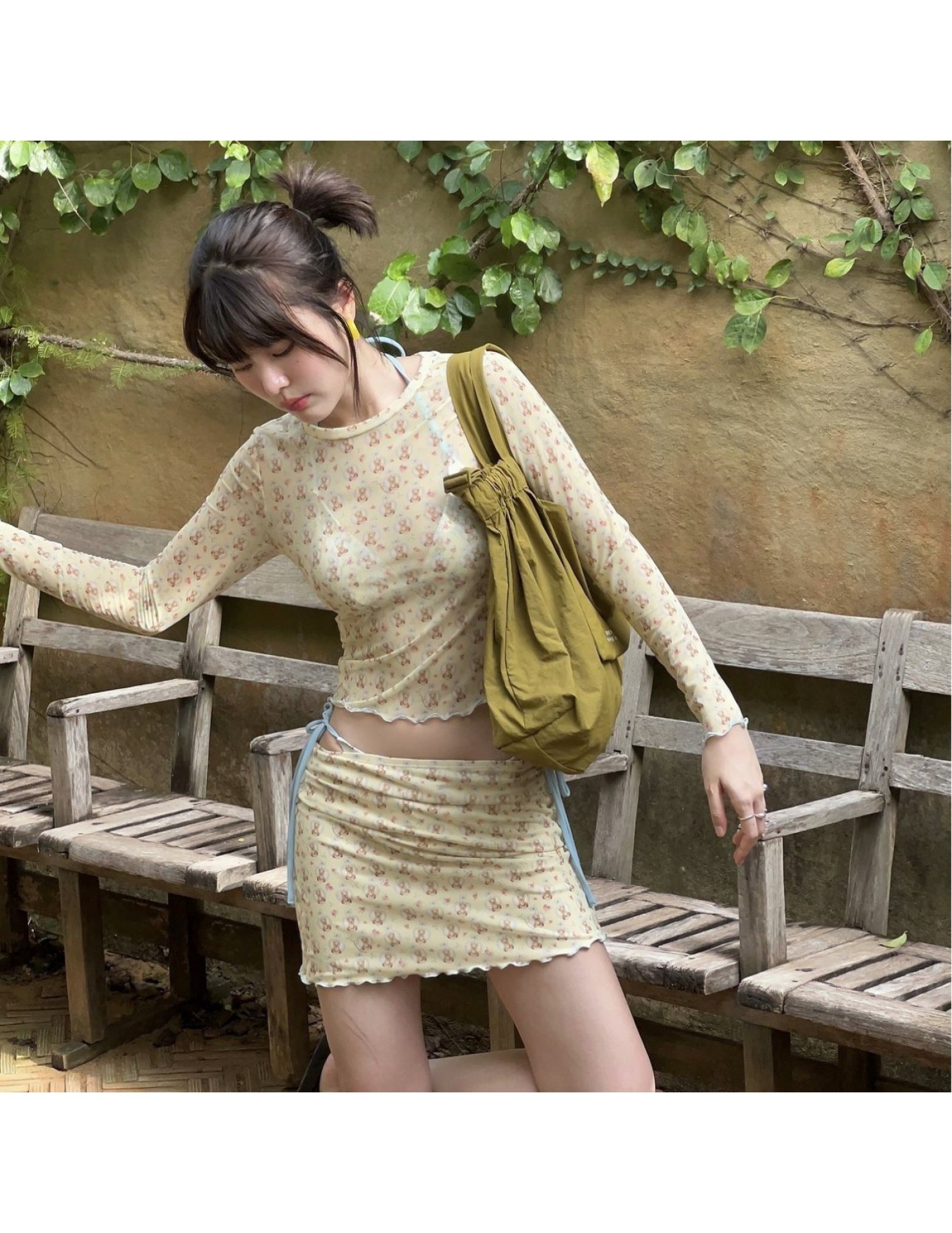 HSPN207A100004 泰迪熊小眾甜美顯白遮肉比基尼四件遮陽罩衫